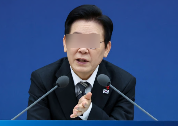 ㅋㅋㅋ" <b>대통령</b>의 소름 돋는 '유체이탈' 농담! 전과 4범이 할... 