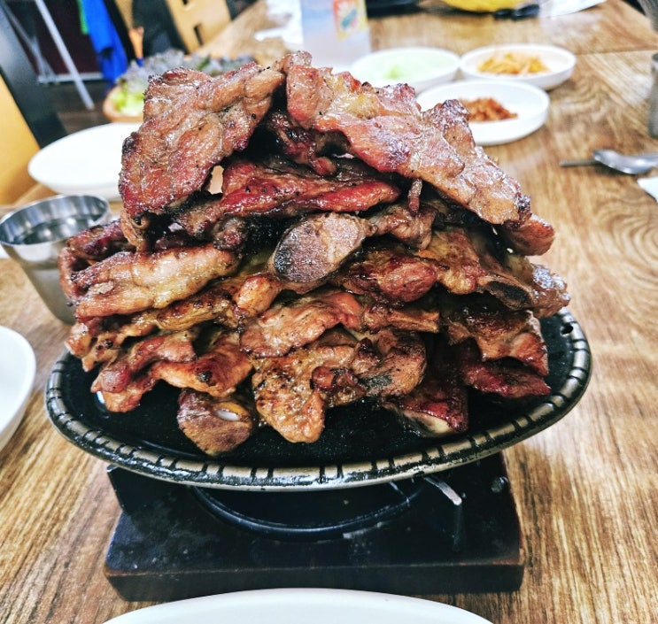  대전 담양애떡갈비 솔직 후기! 산더미 같은 돼지갈비 2인분인 + 비빔냉면 꿀 조합 후기 (북어탕 서비스)