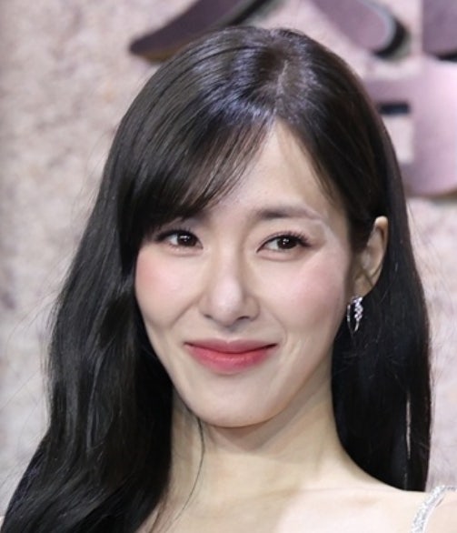   변요한티파니 영 드디어 결혼! ‘삼식이 삼촌’ 인연으로 내년 가을 부부가 된다