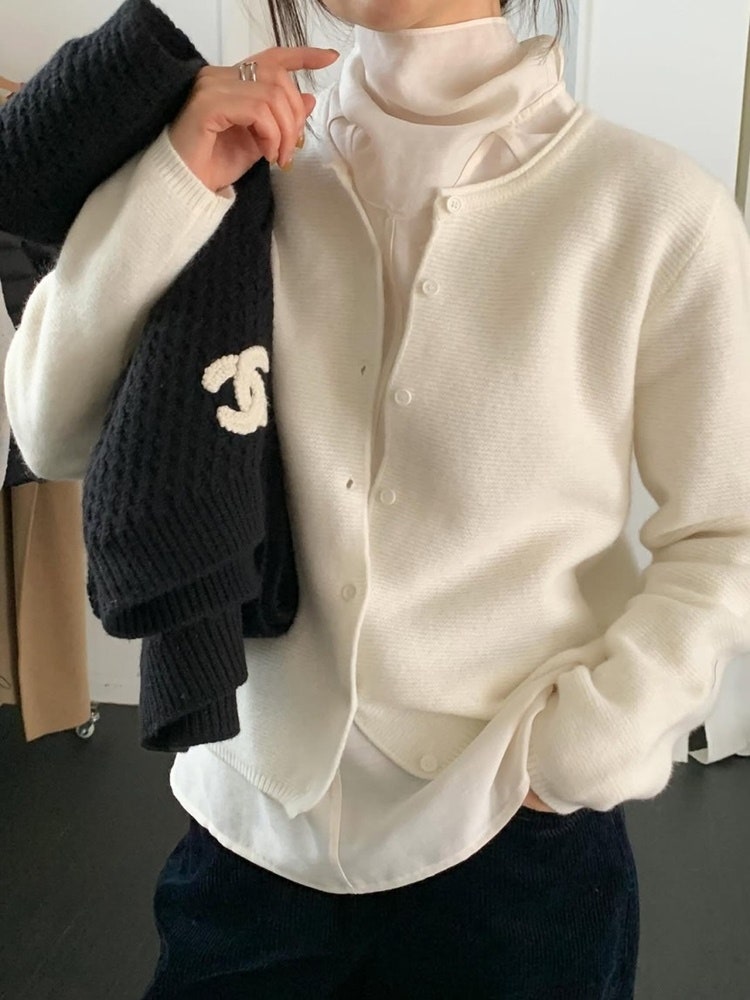 겨울 라운드넥 무지 울 런던레이스 크럼블 긴팔 레이어드 가디건 아이보리 레드 그레이