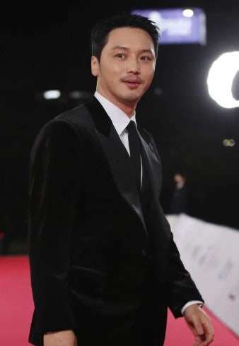 변요한 티파니 열애 인정 작품 인연에서 결혼 이야기까지