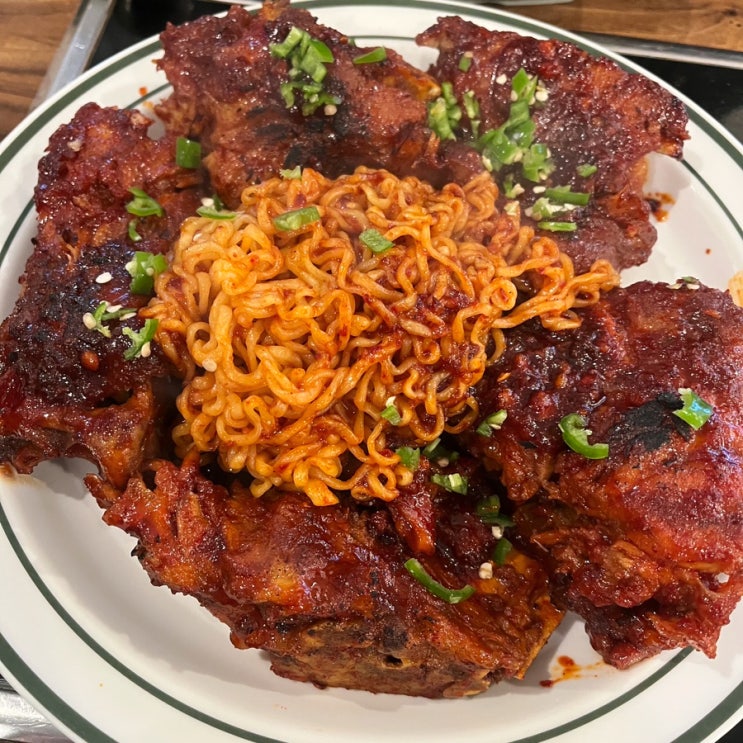  송도 맛집 한식 본대가 매운뼈구이 뼈해장국 찐맛
