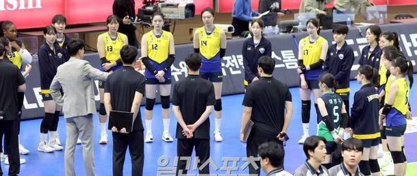 <b>현대건설</b>, 4<b>연승</b>으로 도로공사에 도전! V-리그 시즌 중반의... 