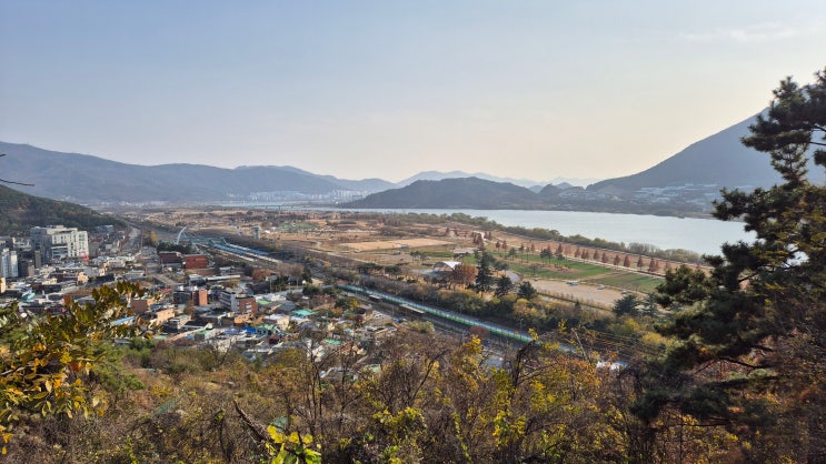  야경을 보기엔 부족하지만 자전거길과 산책로 완벽한 대형 공원 [양산 황산공원]