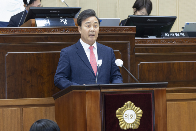 [속보] <b>김성제 의왕시장 심정지</b> 상태 발견, 긴급  이송 중...