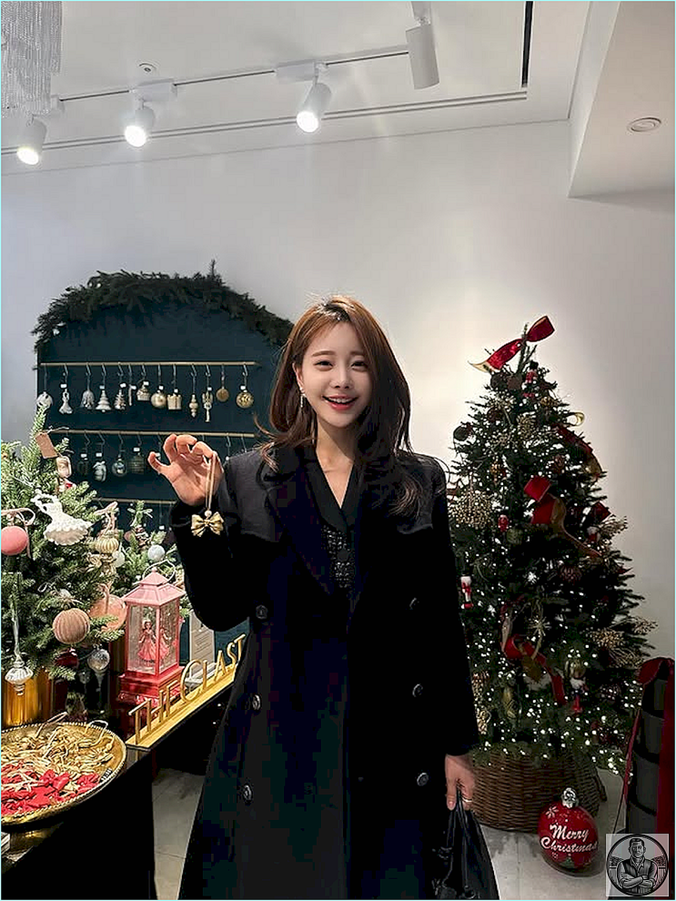  아옳이 김민영 인스타 속 그 코트, 올블랙이 이렇게 사랑스러울 일? (feat. 에르메스 & 디올)