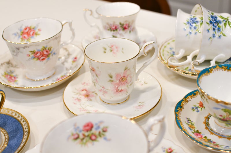 로얄 알버트(Royal Albert Bone China)에 대한 흥미로운 이야기