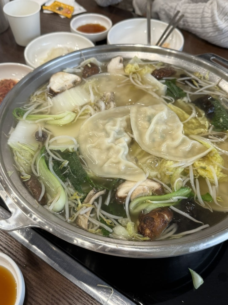  파주 롯데 아울렛 맛집 부벽정평양만두 만두전골!