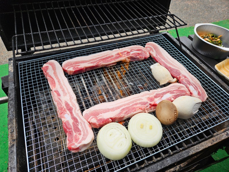 유쓰카페 셀프바베큐장