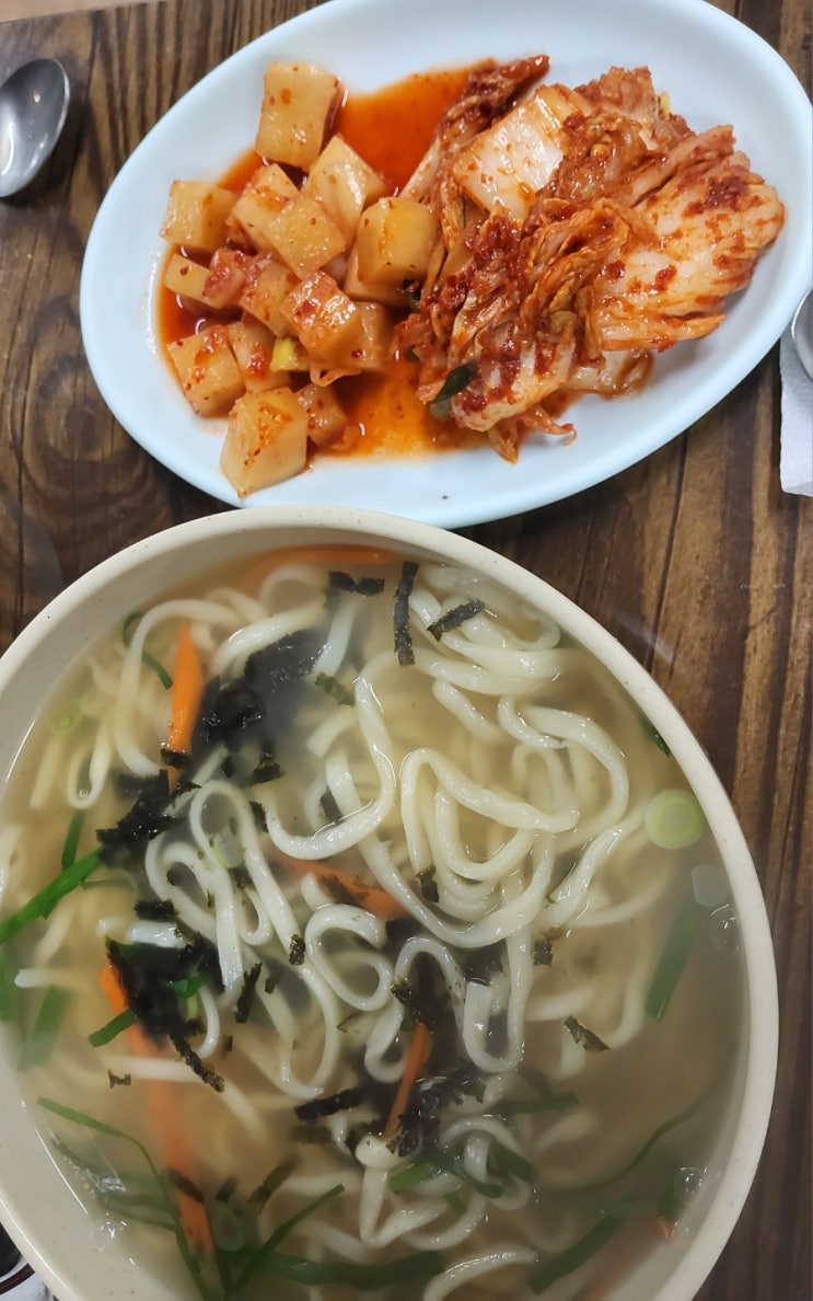  김포 옛날손칼국수, 담백한 맛집 소개