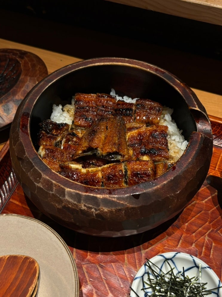 도쿄 롯폰기 맛집 장어덮밥이 맛있는 장어 전문점 쿠로쵸도