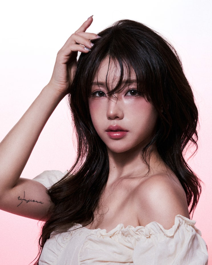  피치컬러 개인 화보 촬영 서울 개인 화보 프로필 촬영