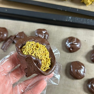 집에서 두바이쫀득쿠키만들기 홈베이킹 레시피 두쫀쿠 막차 탑승 쿠팡 다이소 재료 맛 후기