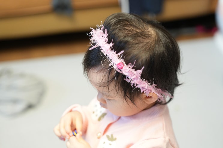  YuniYuni 여아머리띠 추천 | 어린이악세사리 하나로 완성한 3살 딸아이 크리스마스 코디 (어린이머리띠)