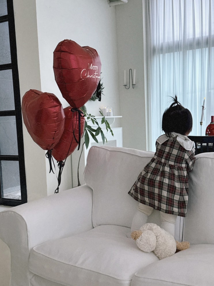  용인 공간대여 : 르모먼트 파티룸 | 아기 크리스마스 사진 찍어주고 왔어요 (아기의자 있음) | 연말파티 장소 추천