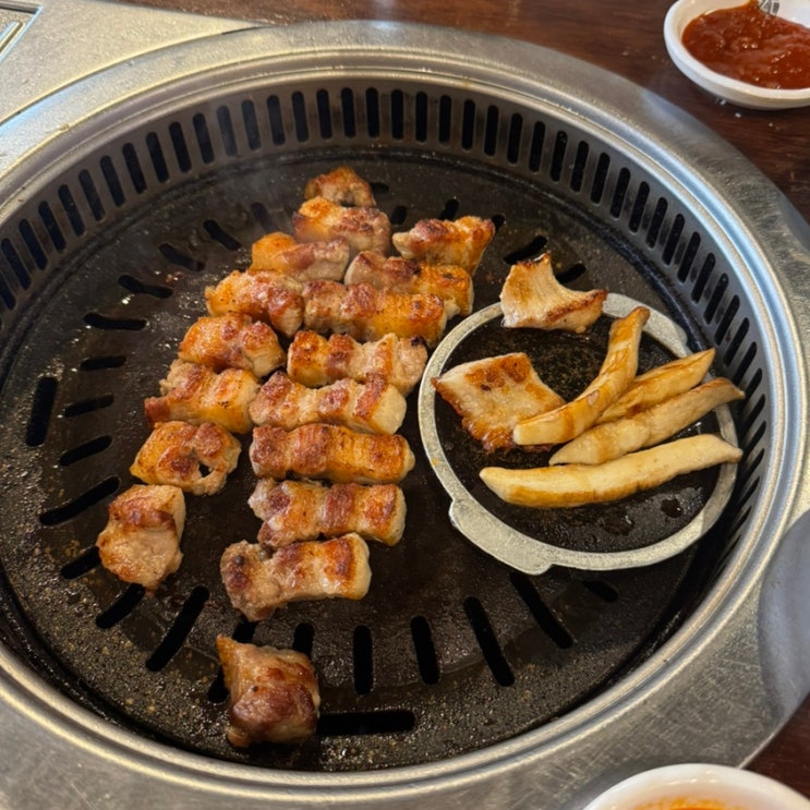  보정동 카페거리 맛집 고반식당