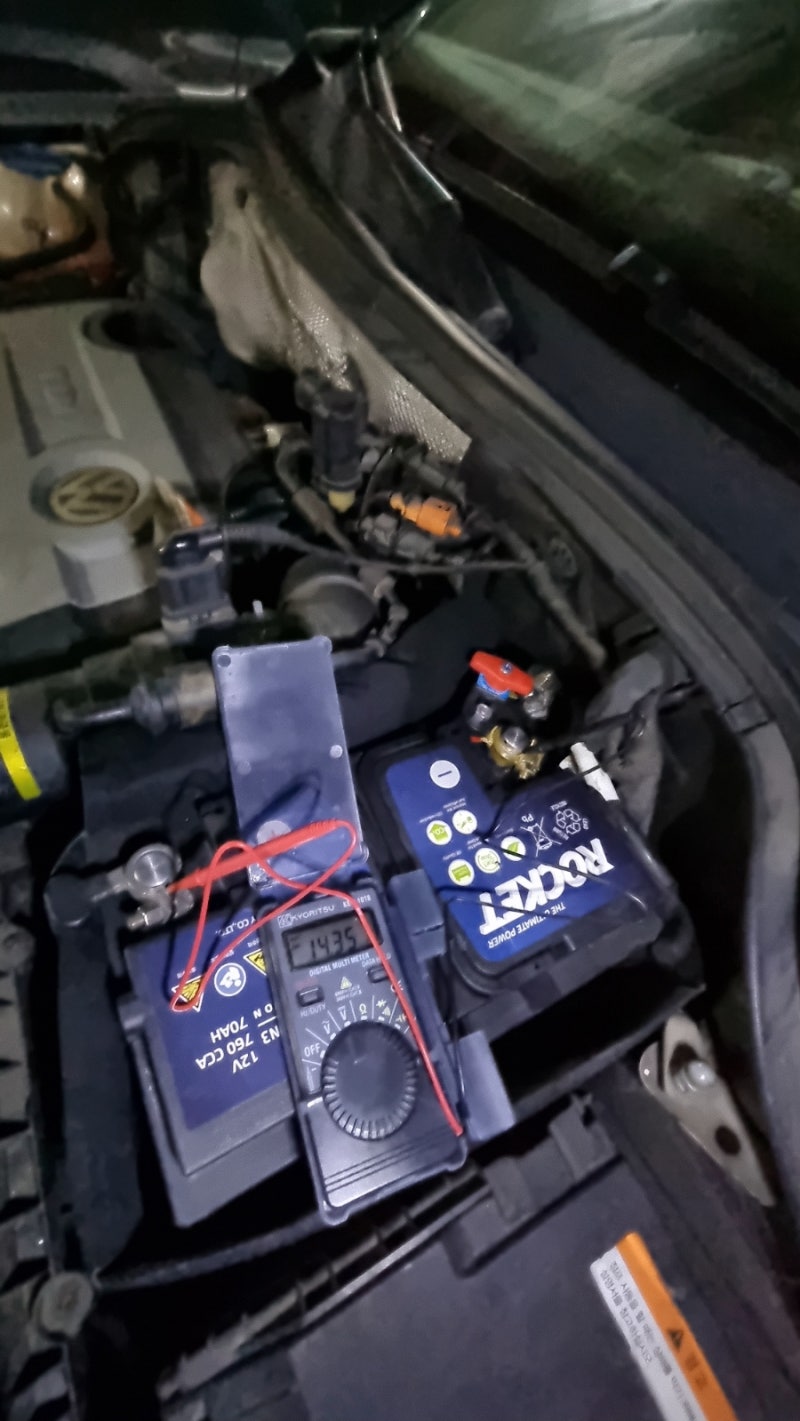 (자동차)킬 스위치(배터리 차단기) 자가설치,AGM 배터리 자가 교환.배터리 정상전압.점프선 연....