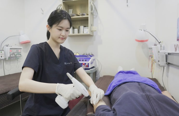 수원 협착성건초염 한의원 영통 드퀘르벵증후군 수부 치료병원