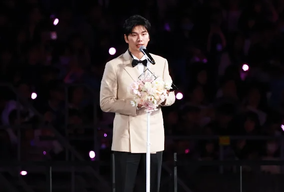 "<b>유재석</b>이 윗선?" <b>이이경</b>, 놀면 뭐하니 하차 배후설의 진실