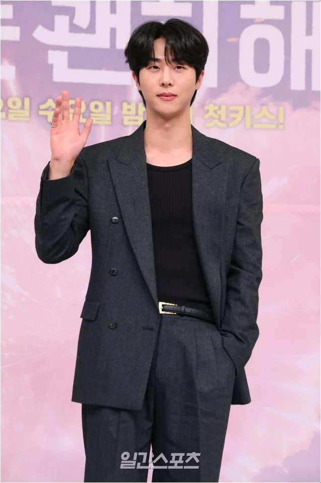  김무준 ‘키스는 괜히 해서!’ 폭발적 인기 비결! 서브남주 매력!