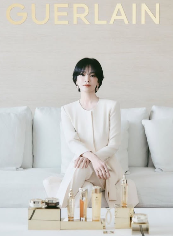  당산미용실 스타일로 완성하는 편안하지만 세련된 무드,모브펌