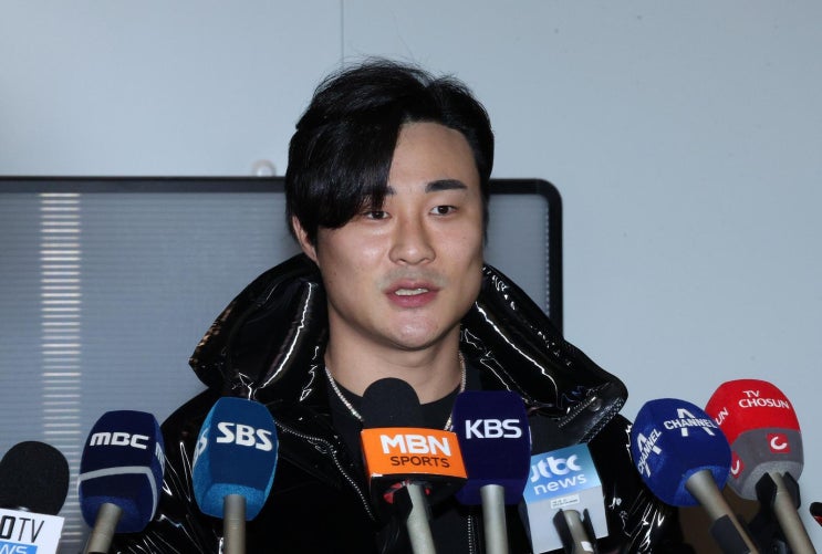  어썸킴 김하성 애틀랜타 브레이브스 1년 2000만 달러 계약으로    잔류 확정 애틀랜타서 1년 더 뛴다