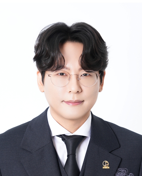 ‘더 크로스’ 보컬 <b>이시하</b>, 한국<b>음악저작권협회</b> 회장 선출