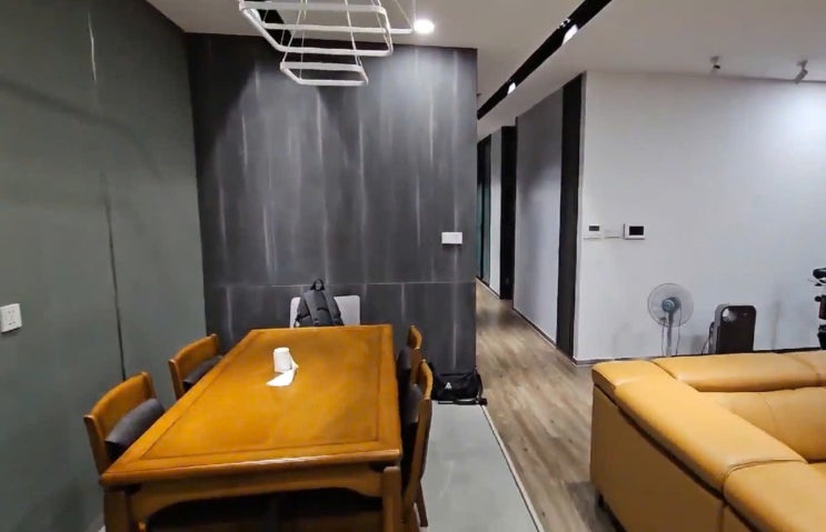  하노이 스카이레이크 고급 펜트하우스 Penthouse 임대 $2500 풀옵션 ( VINHOMES SKYLAKE ) 알려드립니다