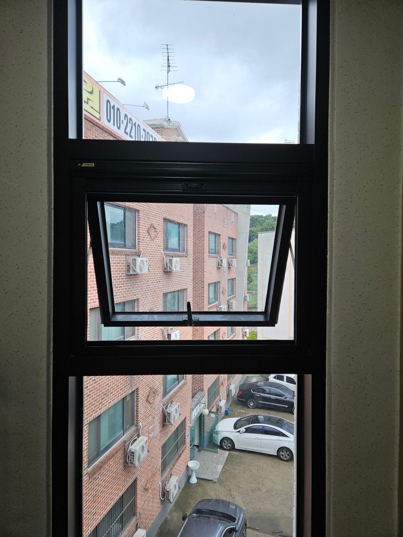 방충망 교체 비용(프로젝트 창, 창문 롤,pj창) 시공 전 놓치면 큰일나는 3가지