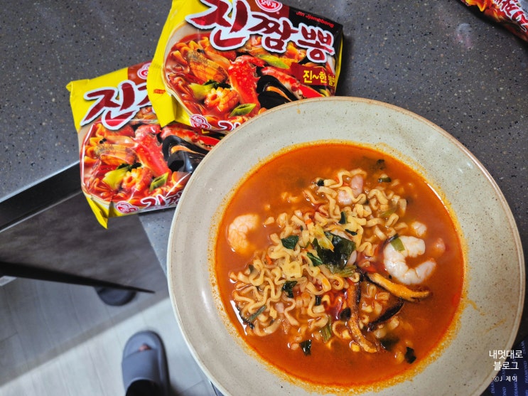  불맛 제대로 나는 짬뽕라면 추천 진짬뽕 리뉴얼 후기