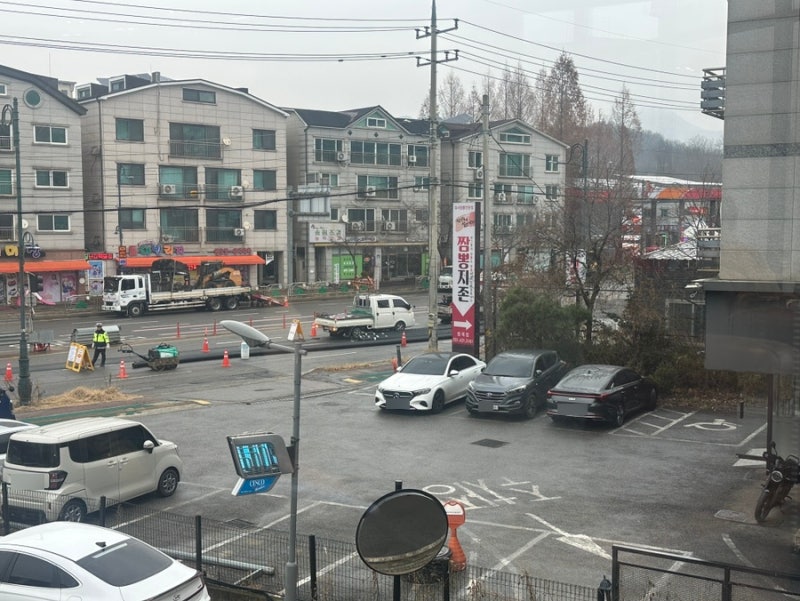 평일 점심에도 웨이팅! 껍질 없이 깔끔한 국물, '짬뽕지존 청계점' 솔직 후기