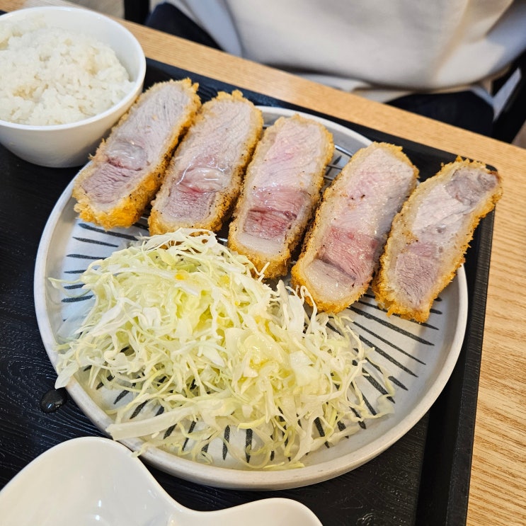  부산 기장 돈까스 맛집, 바삭하고 부드러운 소한영돈가스