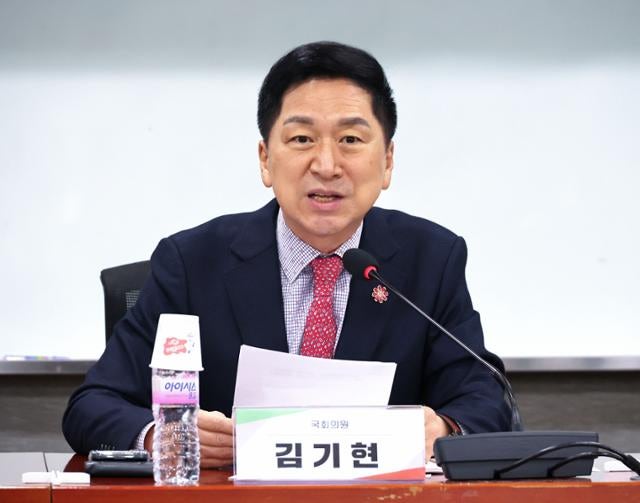 김건희 특검, '로저비비에 선물' 관련 김기현 의원 압수수색