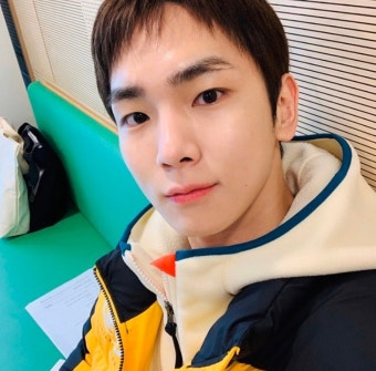 SHINee Key Officially Apologizes for 'Jusa Imo' Controversy, Decides to Leave All Current Programs
