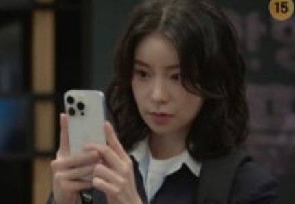   결국 1위 자리 내준 ‘얄미운 사랑’, 결방 뒤 시청률 하락까지… 이정재의 눈물겨운 직진 고백!