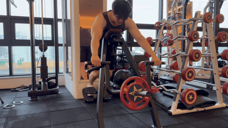  T바로우 두껍고 입체감 있는 등을 만드는 등운동 티바로우 하는 법 자세 효과