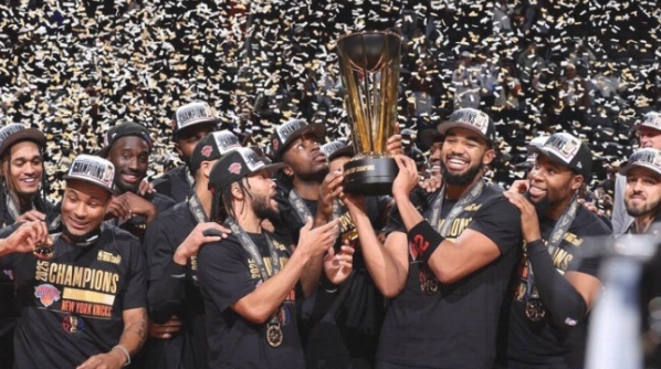 브런슨 MVP 등극… <b>뉴욕 닉스</b>, <b>NBA 컵</b> 정상에 서다! 52년... 