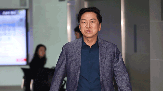 선물’ <b>김기현 의원</b> 자택 <b>압수수색</b> / 전재수 측 "청탁 없었다... 