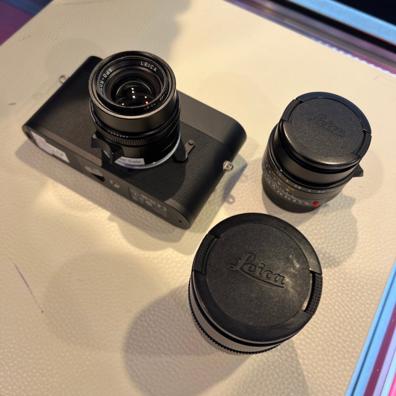 라이카(LEICA), 충무로 반도카메라에서 새로 나온 M EV1을 보고(좀 더 고민하기로)
