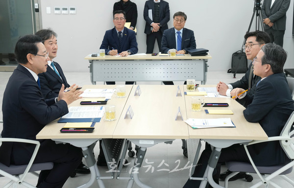  ‘전남 통합대학교 국립의과대학’ 신설 속도..대학통합 승인·27년 의대 개교와 대학병원 설립 힘 모으기로