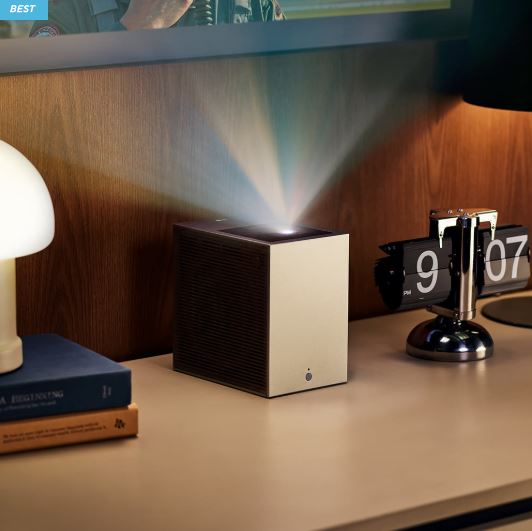  LG 시네빔 쇼츠 PU615U｜초단초점 4K 빔 프로젝터 + 풍부한 색감·Dolby 사운드로 즐기는 홈 시네마