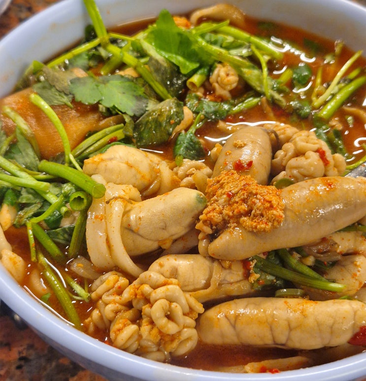  서울 신당역 알곤이 칼칼 칼국수 맛집 '하니칼국수' 알곤이 듬뿍, 푸짐, 잔뜩 칼칼해서 더 맛있다!