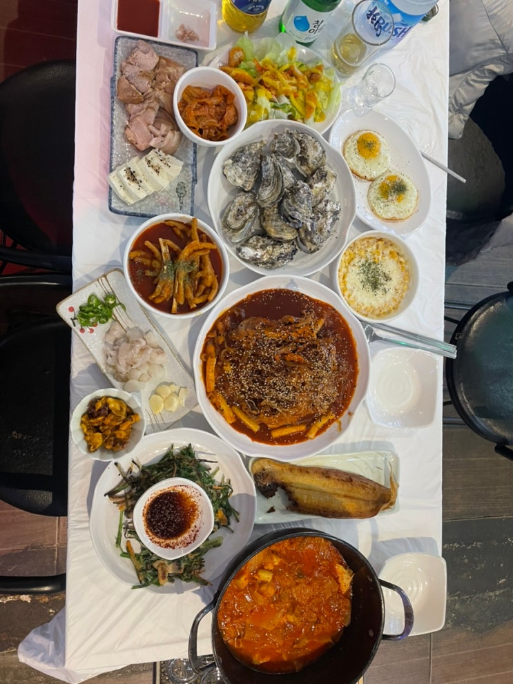  다양한 종류와 리필가능한 실비집 삼촌카세 군산 나운동 대물집 90년대생은 모를 수 없는 전기구이통닭 혼술하기 좋은 군산나운동술집