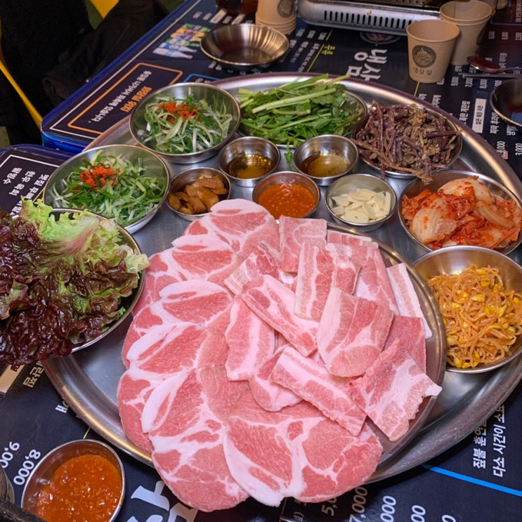  구디 맛집 삼겹살 훈연한 구로디지털단지역 깔깔거리 냉삼짚 고기집 회식