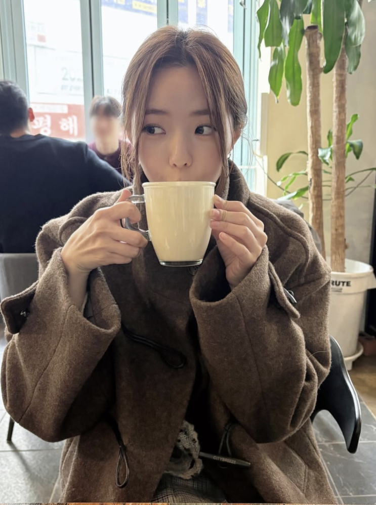  [셀럽 패션] 겨울에 제일 예쁜 코트룩 채수빈 인스타에서 찾았다