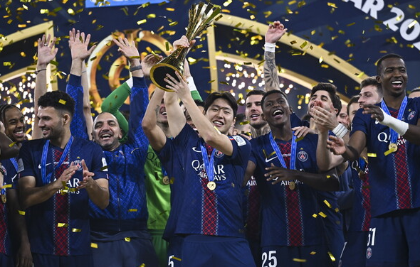  이강인 '역대급 우승력', PSG 2025년 여섯 번째 트로피, 인터콘티넨털컵 우승