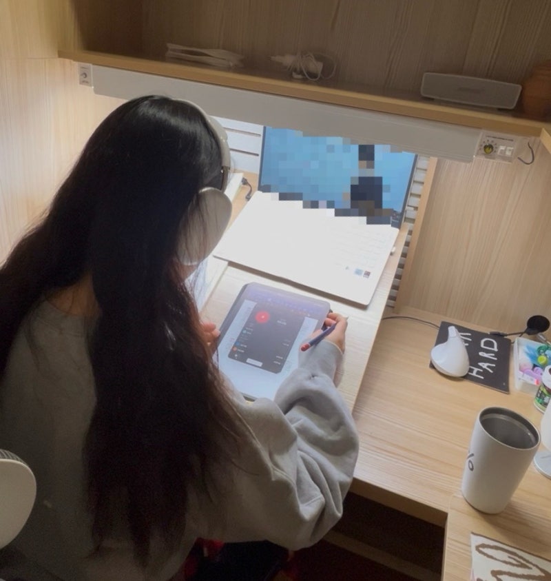 [한 달 찐후기] 내 방에 1인실을? 아이디어스터디 독서실 책상 후기, 예민 보스의 스카 탈출기