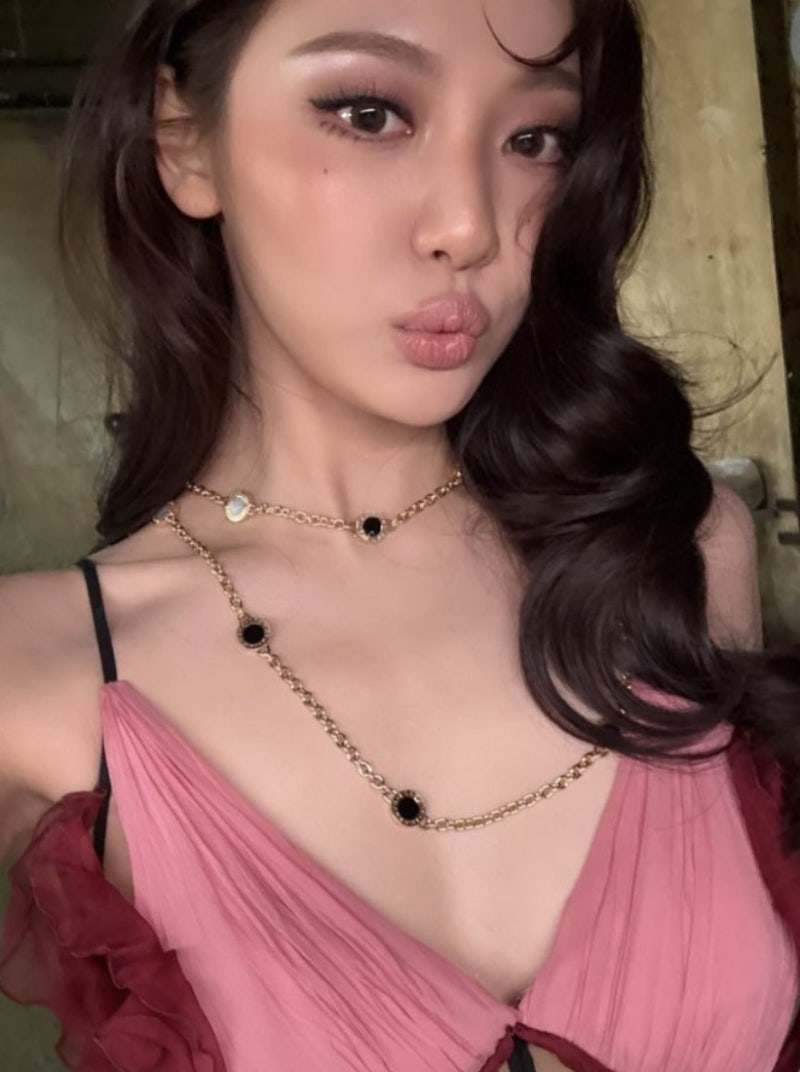 This is cheating! The reason why aespa Ningning's makeup is so incredibly stunning