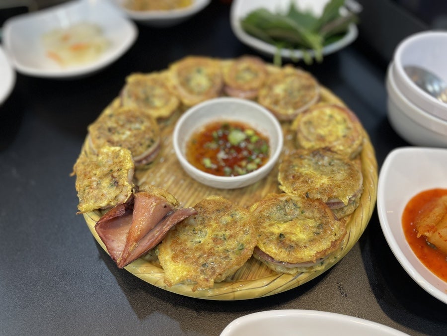 강릉엄지네꼬막집 발산마곡점 사진 2
