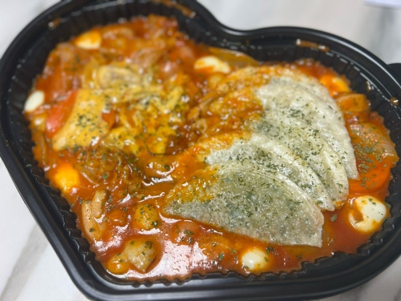 [두찜 불닭로제찜닭] 두찜 할인 맵기 후기 맵찔이가능할까? 두찜 메뉴추천 불닭볶음면과 로....